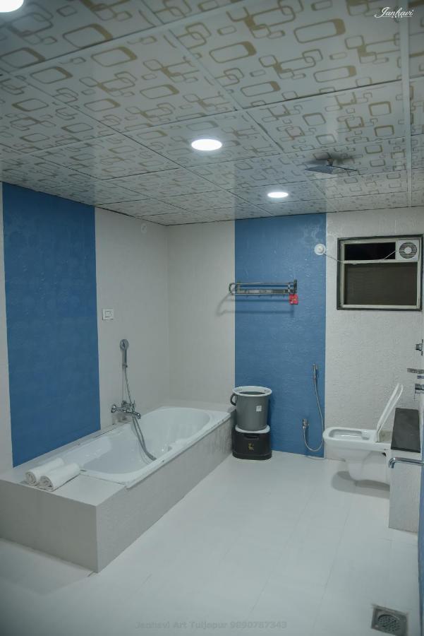 Pawan Executive Tuljapur Luaran gambar