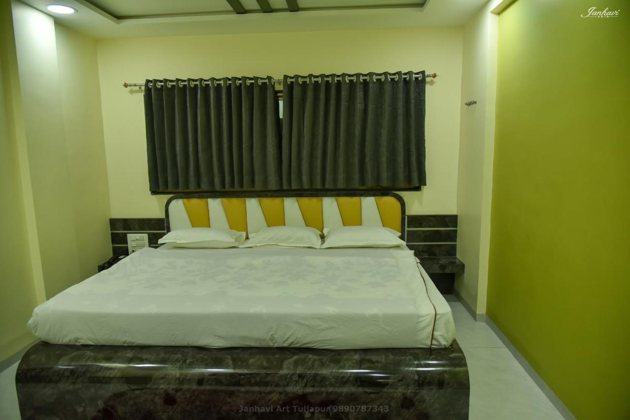Pawan Executive Tuljapur Luaran gambar